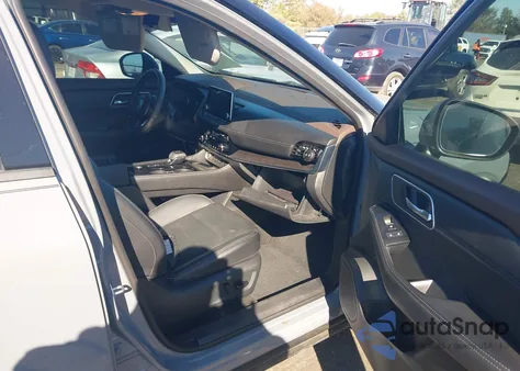 2021 Nissan Rogue Sl Fwd z USA, uszkodzony, nr VIN 5N1AT3CAXMC739989